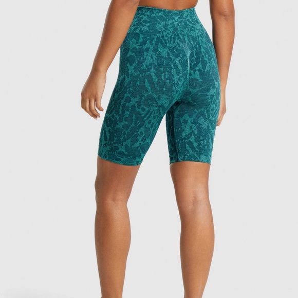 Gymshark Adapt Animal Seamless Cycling Shorts in Teal - Picture 2 of 4